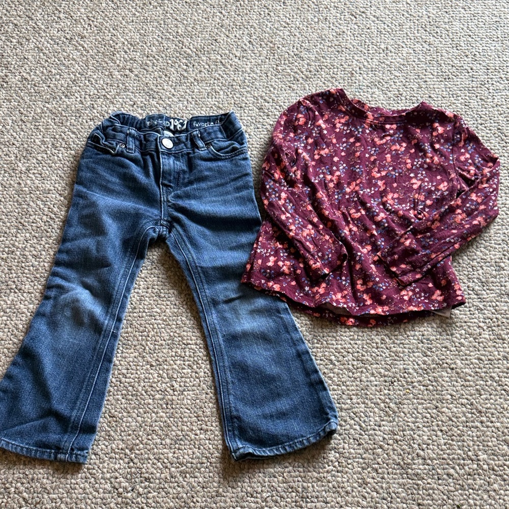 GAP Kids Blue Denim Jeans with Floral Shirt - Picture 1 of 4